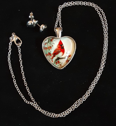 Cardinal heart pendant - heart,